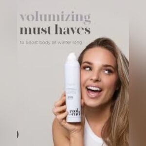 Root to end brand extra hold hairspray